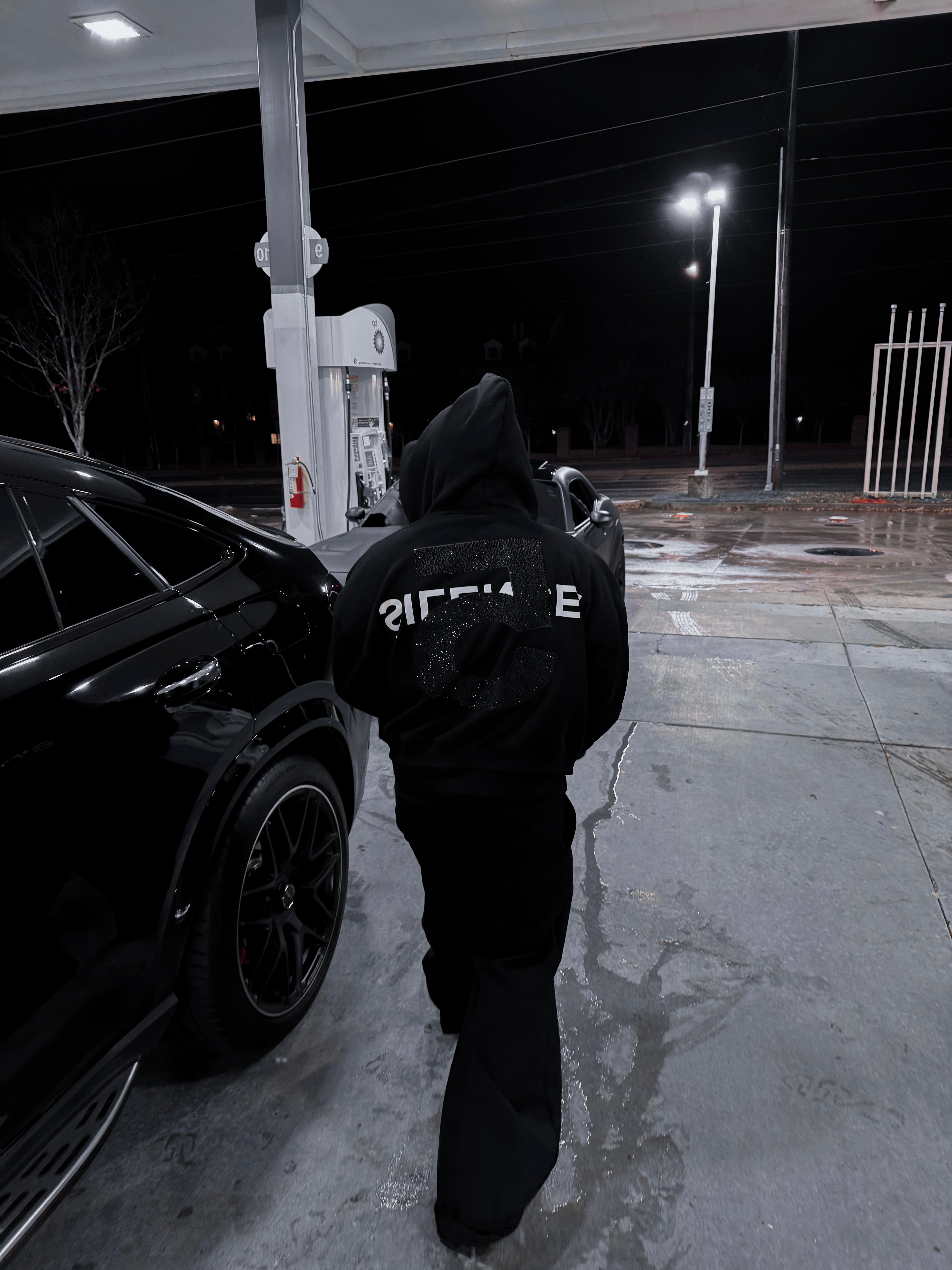 Red Label “5” Sweats